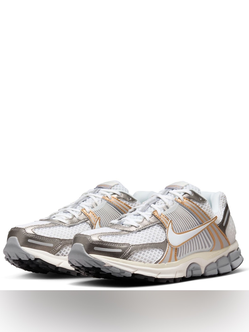 Nike Men's Zoom Vomero 5 Sneakers